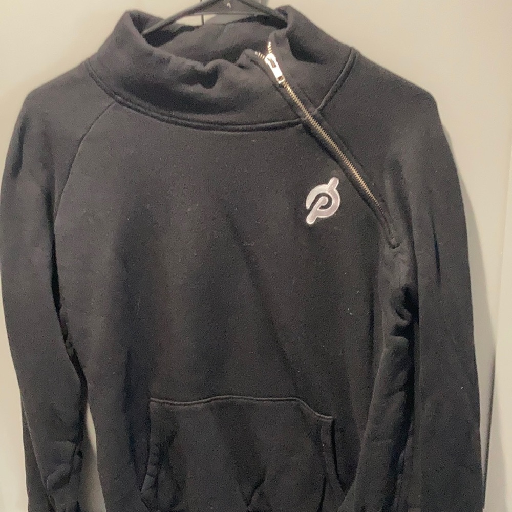 Peloton sweatshirt Sz M